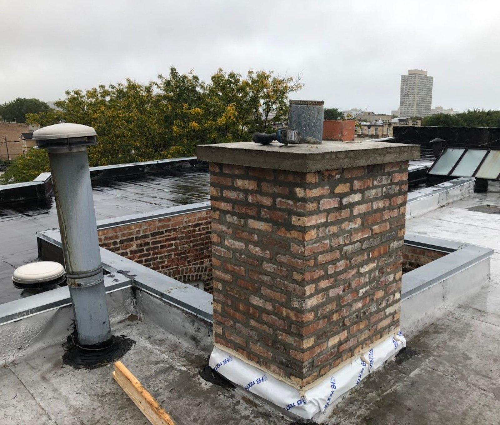 Pyramid Pro Masonry Services - Chimney Repairs Best Masonry and Tuckpointing Services in Algonquin, IL